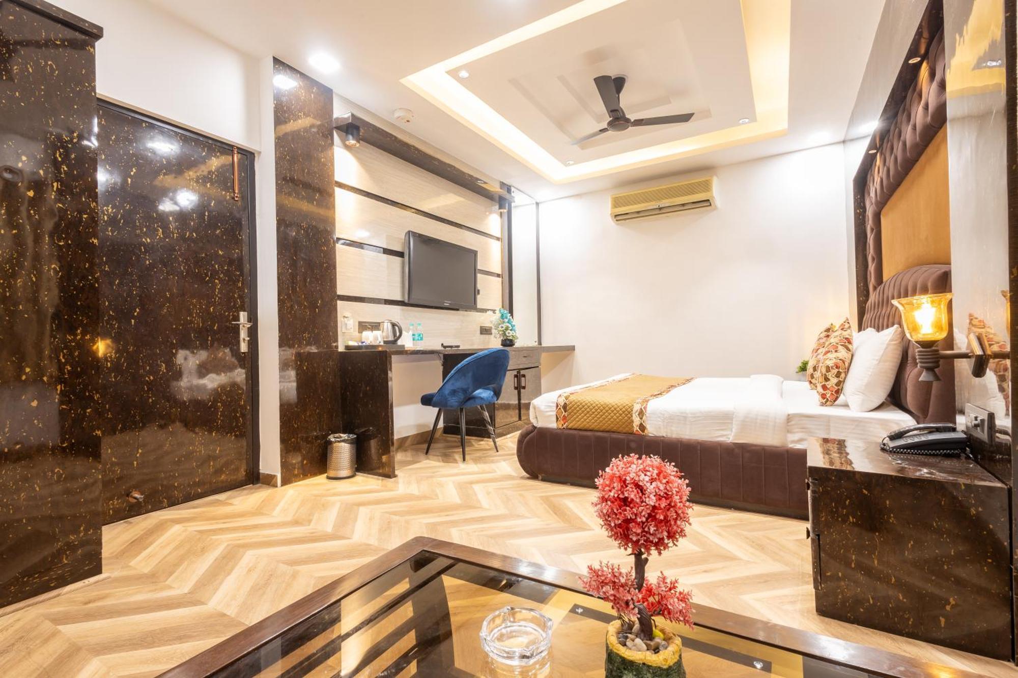 Hotel Cosmo Near Blk Hospital Karol Bagh Delhi  Extérieur photo